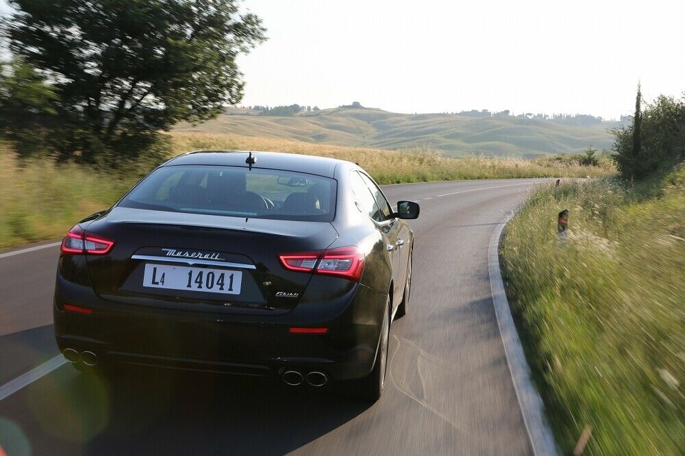 Der Maserati Ghibli ist aber auch mit zwei V6-Benzinern zu haben
