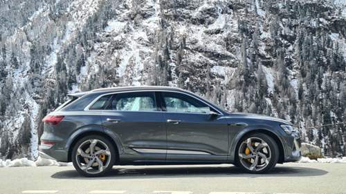 Audi e-tron S
