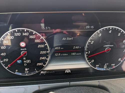 1000045661