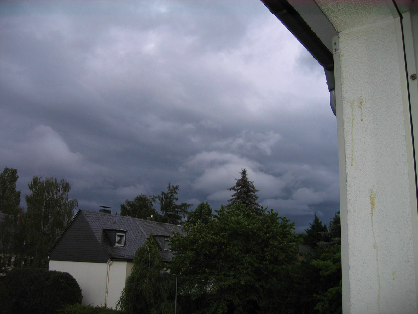 Wetter, Unwetter, Sturm, Hagel, Gewitter oder Sonne....wie war oder ist das bei euch?