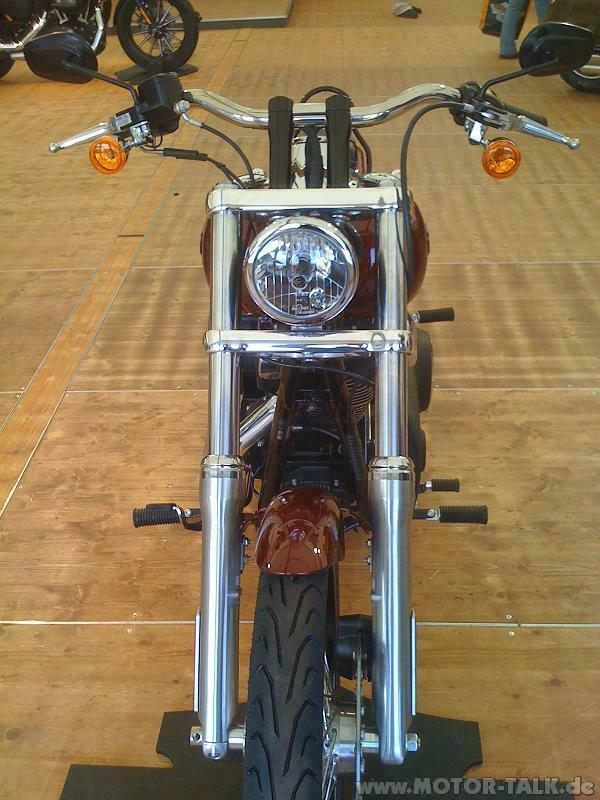Wide glide 2010