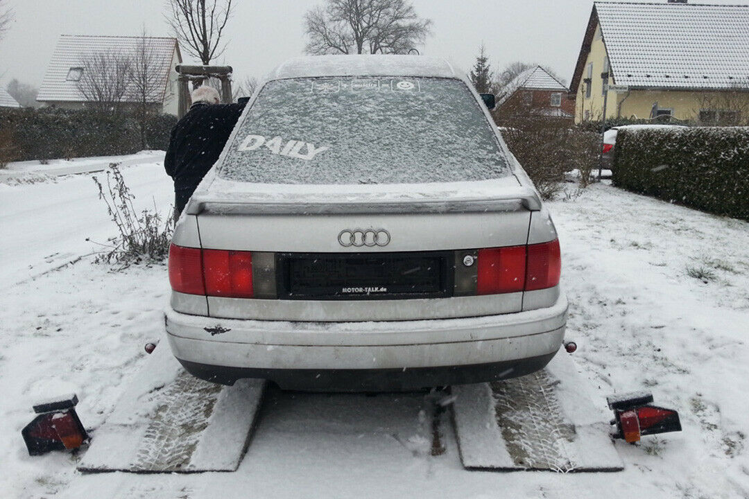 Für ein großes Projekt hatte der Audi eigentlich zu viele Gebrauchsspuren. Aber die Kombination aus Sondermodell, Farbe und Ausstattungspaket ist selten