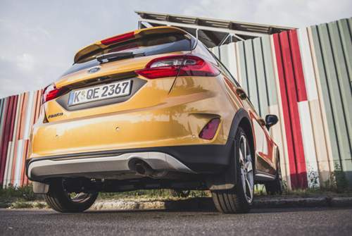 Der angedeutete Unterfahrschutz gehört zum "Active"-Bodykit