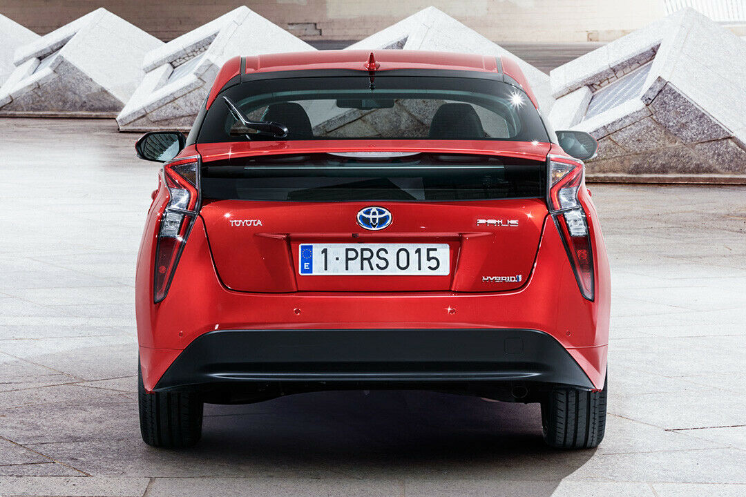 Eine neue Hinterachse und eine kompaktere Batterie lassen mehr Platz im Kofferraum