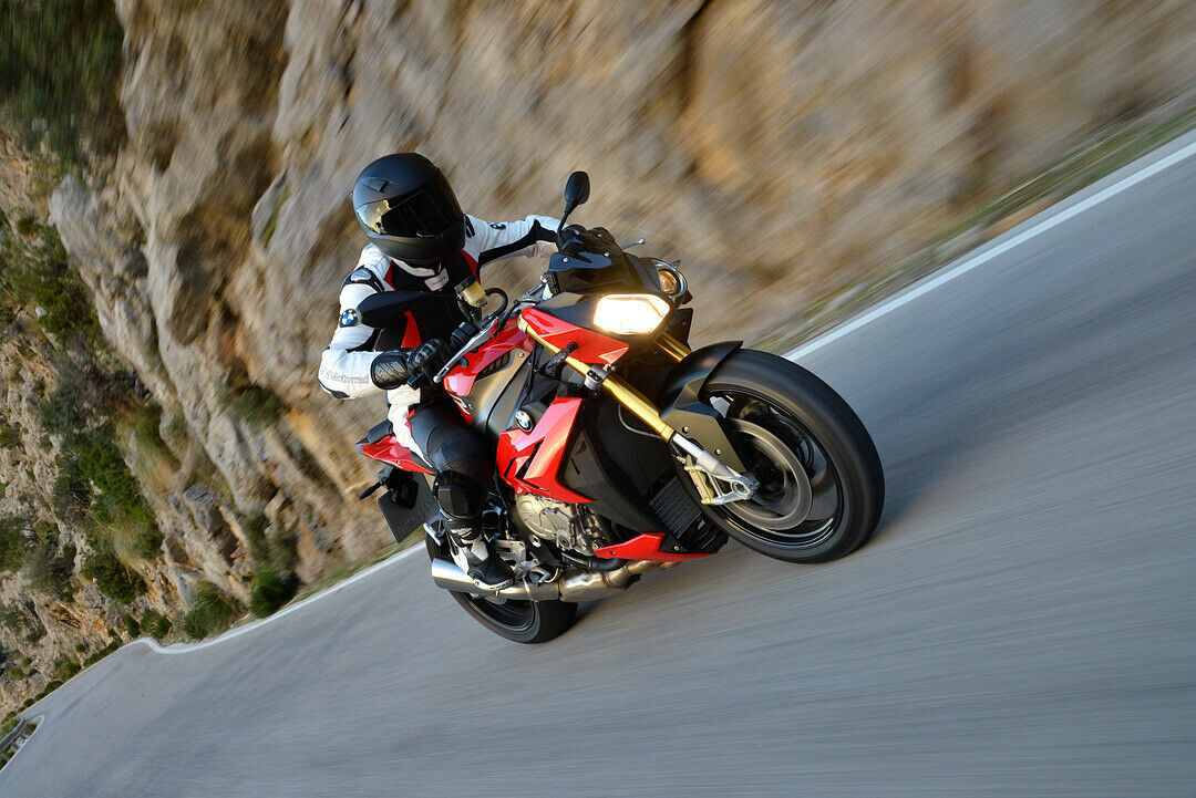 Die BMW S 1000 R