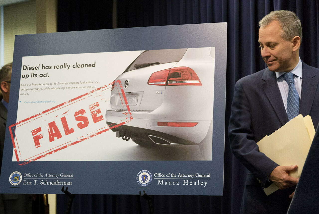 Der New Yorker Generalstaatsanwalt Eric Schneiderman am vergangenen Dienstag bei der Verkündung der Klagen mehrere US-Staaten gegen Volkswagen