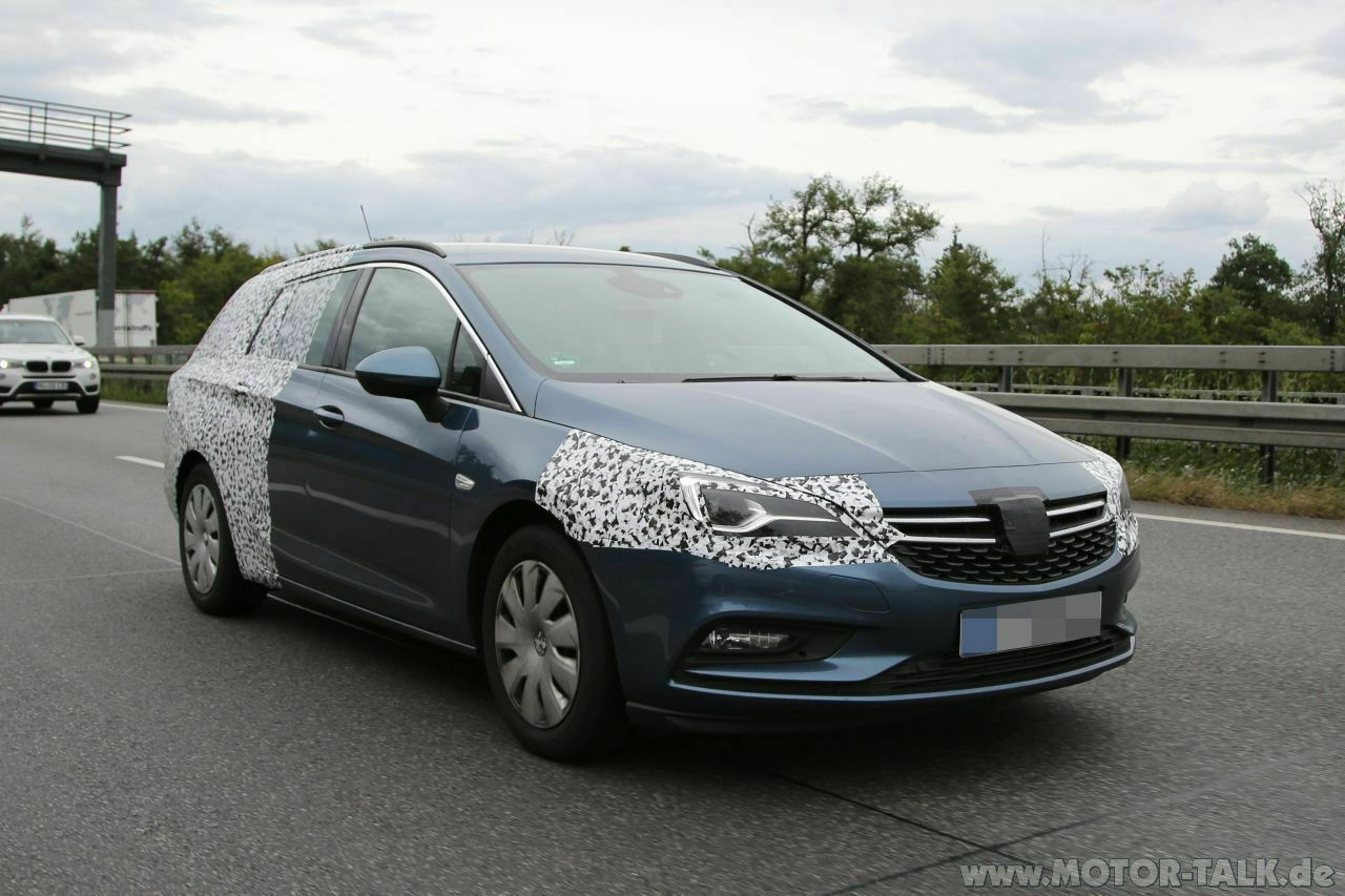 Opel Astra K Sports Tourer Erlkönig