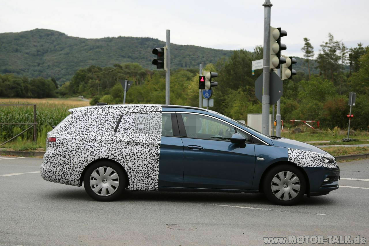Opel Astra K Sports Tourer Erlkönig