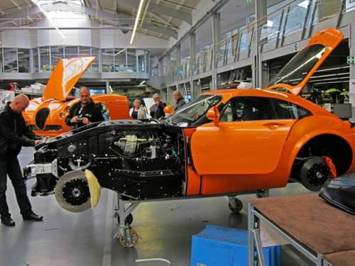GT in Orange ...