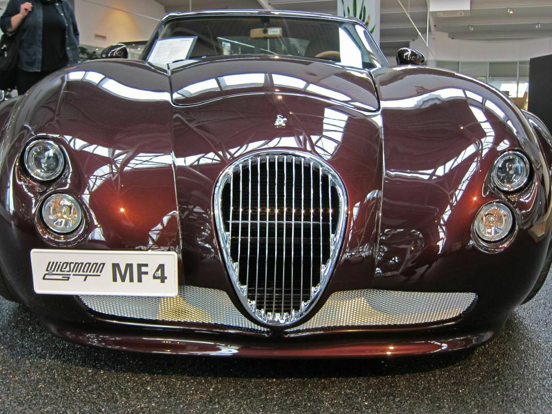 Showroom: MF4 GT