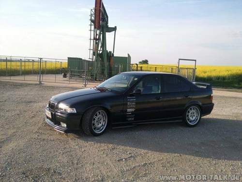 BMW 318iS 16V 140PS