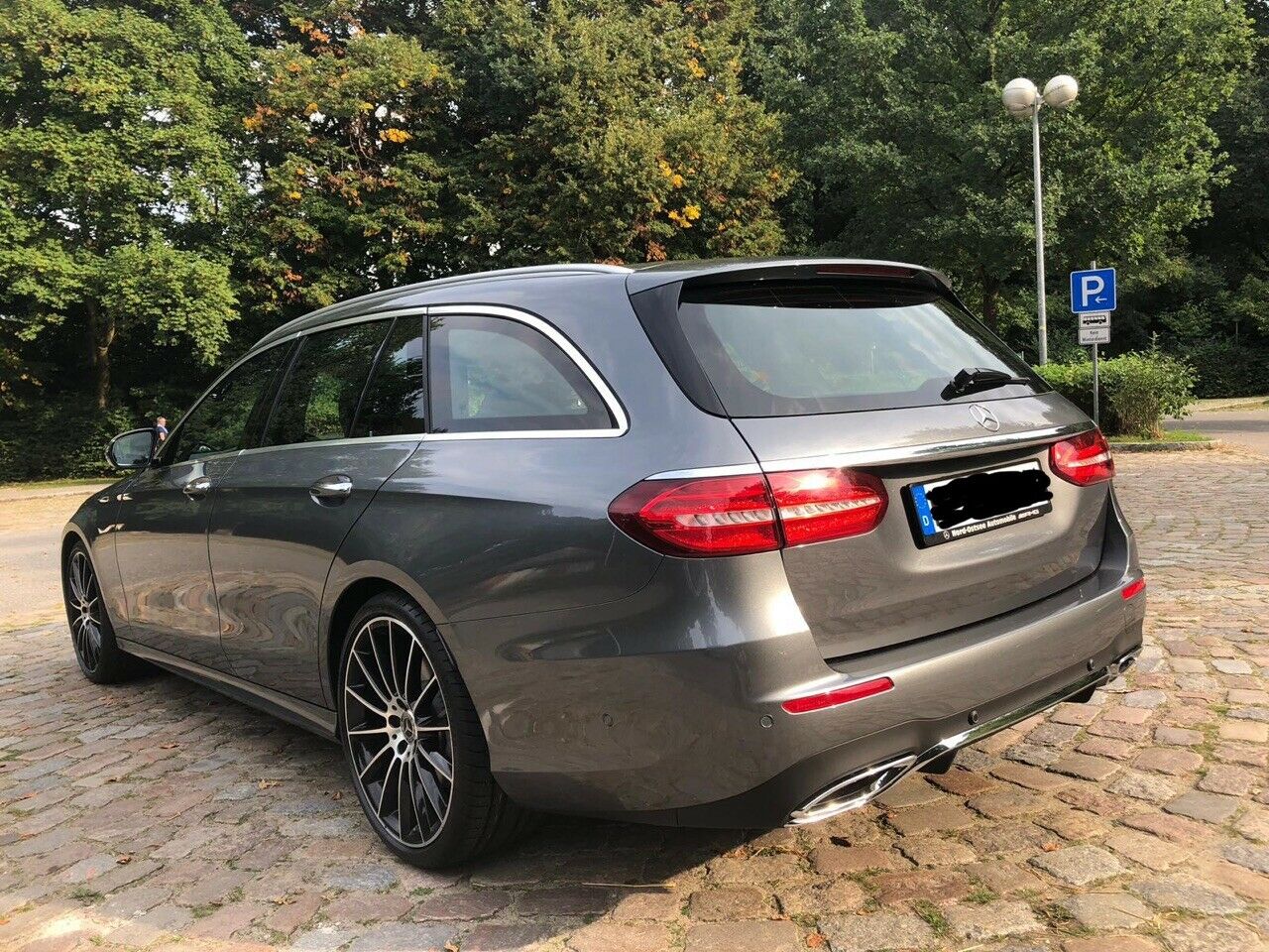 Willkommen im "Club der selenitgrauen T-Modelle"! :-)