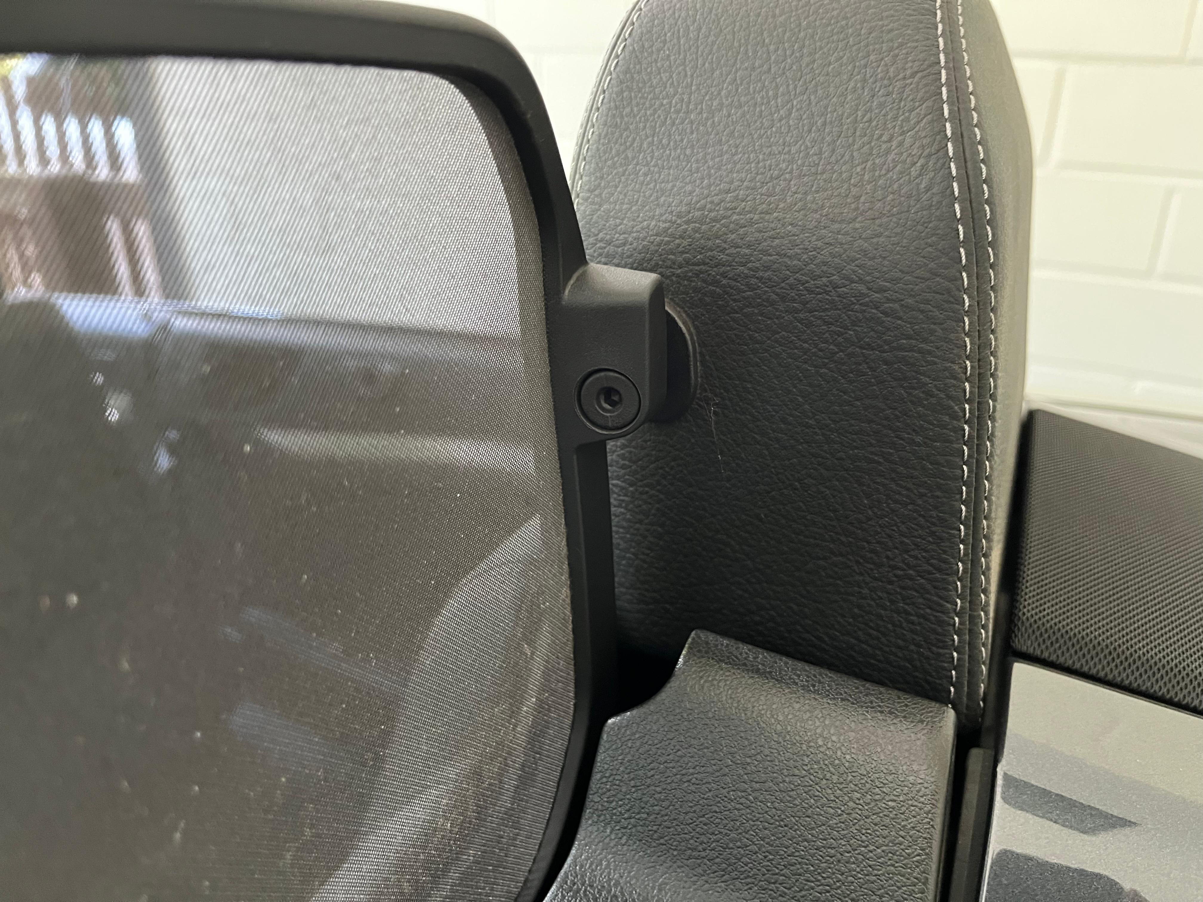Windschott Schraube locker - Cabrio A207