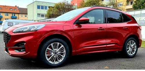 Kuga-phev-st-line-x-winter