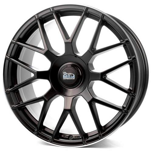 Mam-gt1-matt-black-lip-polish