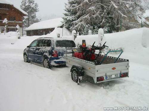 Touran-anhaenger-schneefraese-home-31-januar-2010-009x