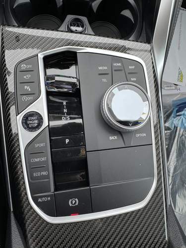 BMW G20 2024 3er Bedienkonsole Glas