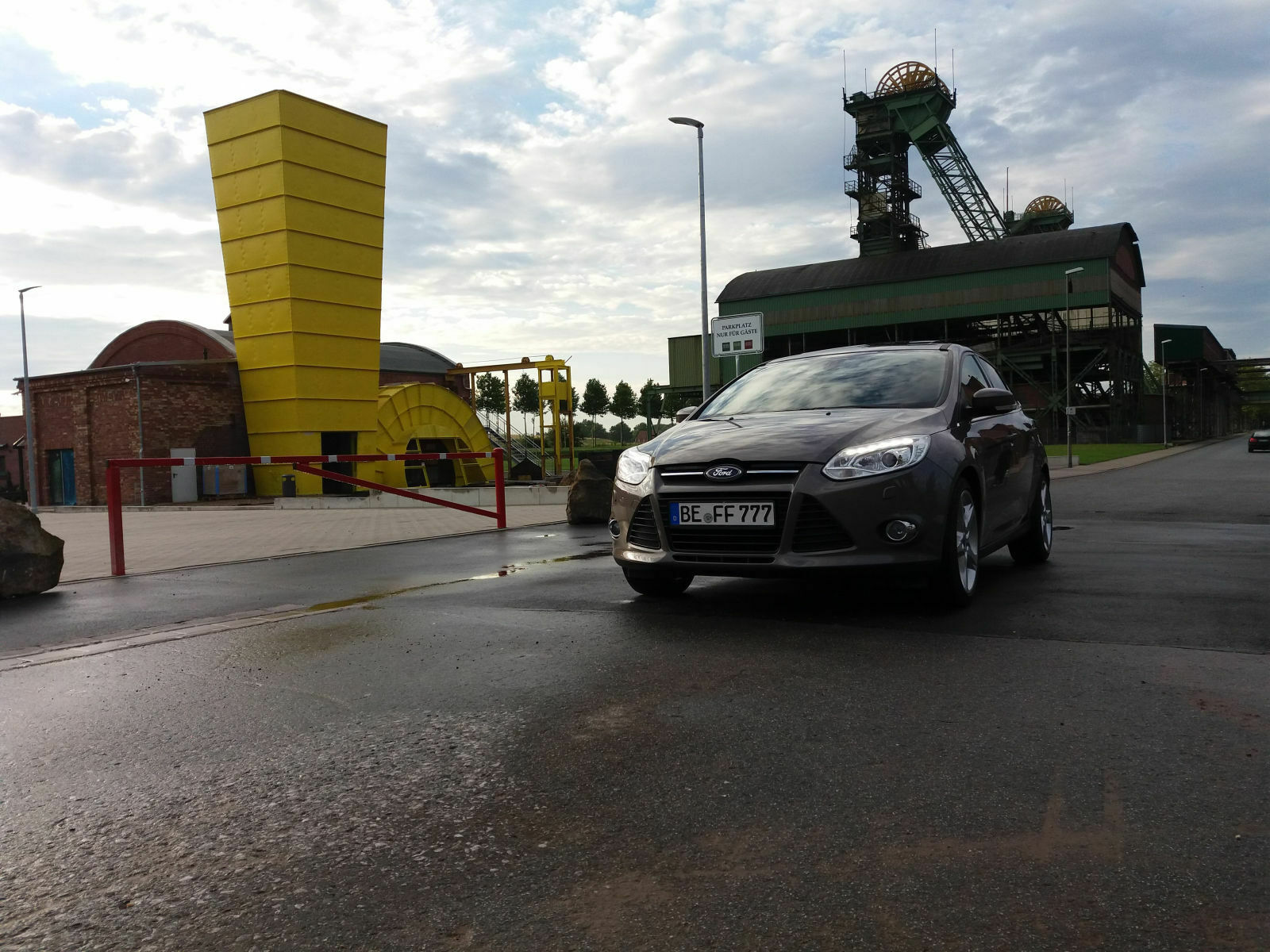 Wo sind die Focus Stufenheck Fahrer?