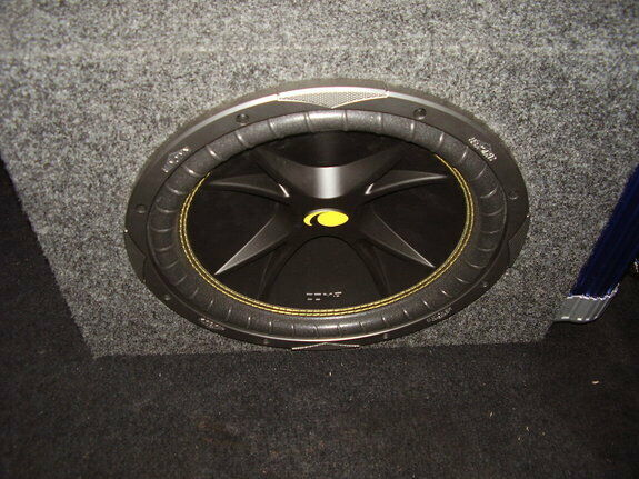 Woofer saugt viel Strom!