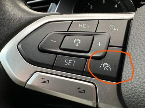 Travel Assist Taste bei VW
