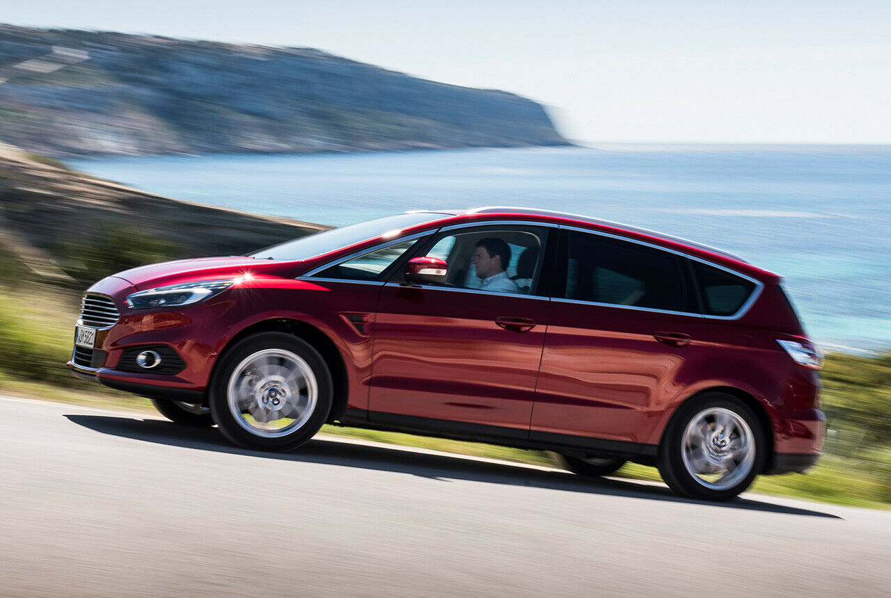 Der "sportliche" Van Ford S-Max ist mit einem 2.0 Liter Turbomotor erhältlich