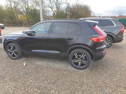 XC 40 R Design 2