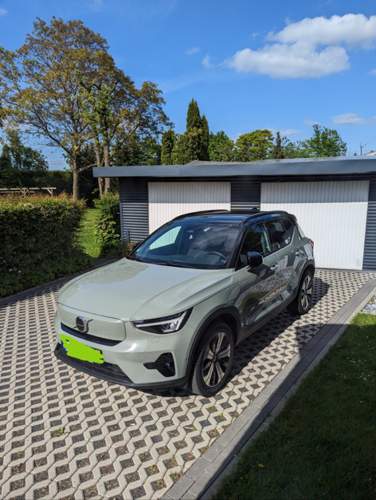 Volvo XC40.jpeg