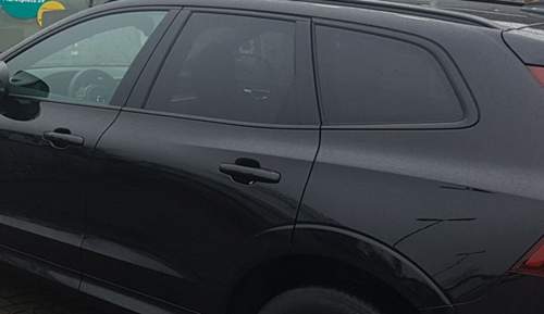 Fensterumrandung schwarz XC60