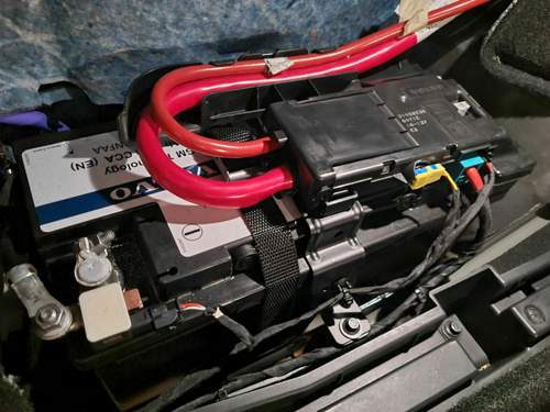 V90 Batterie.jpg