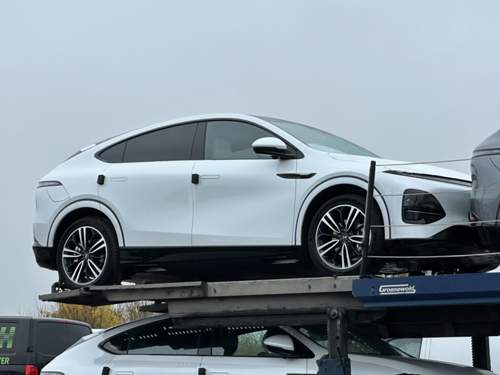 Auf dem LKW
