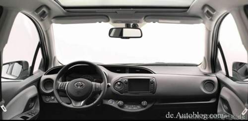 Toyota-yaris-2015-7-1