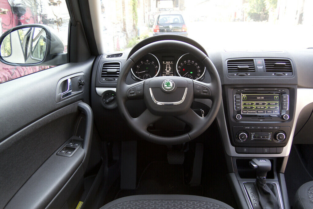 Das Cockpit ist solide...
