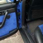 Alcantara in Wagenfarbe