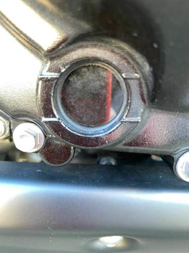 Oel Stand wenn Moped gerade steht..jpg