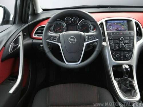 2010-opel-astra-cockpit-view-photo