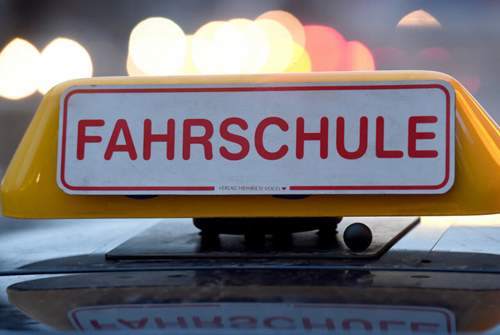 Kein Mangel an Nachfrage: Auch wenn das Auto bei Jungen an Bedeutung verliert, blieb die Zahl der Fahrschüler auf konstant hohem Niveau