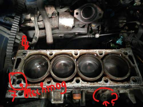 Position Schrauben MotorBlock
