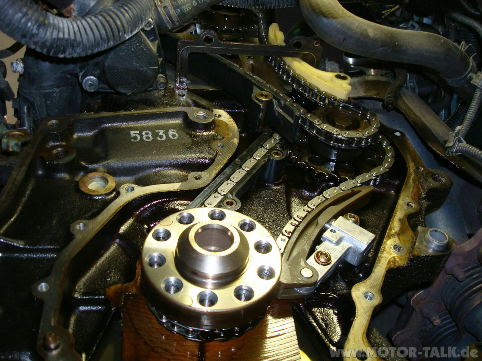 Zahnriemenwechsel bei VW GOlF 4 V5 Bj 1999