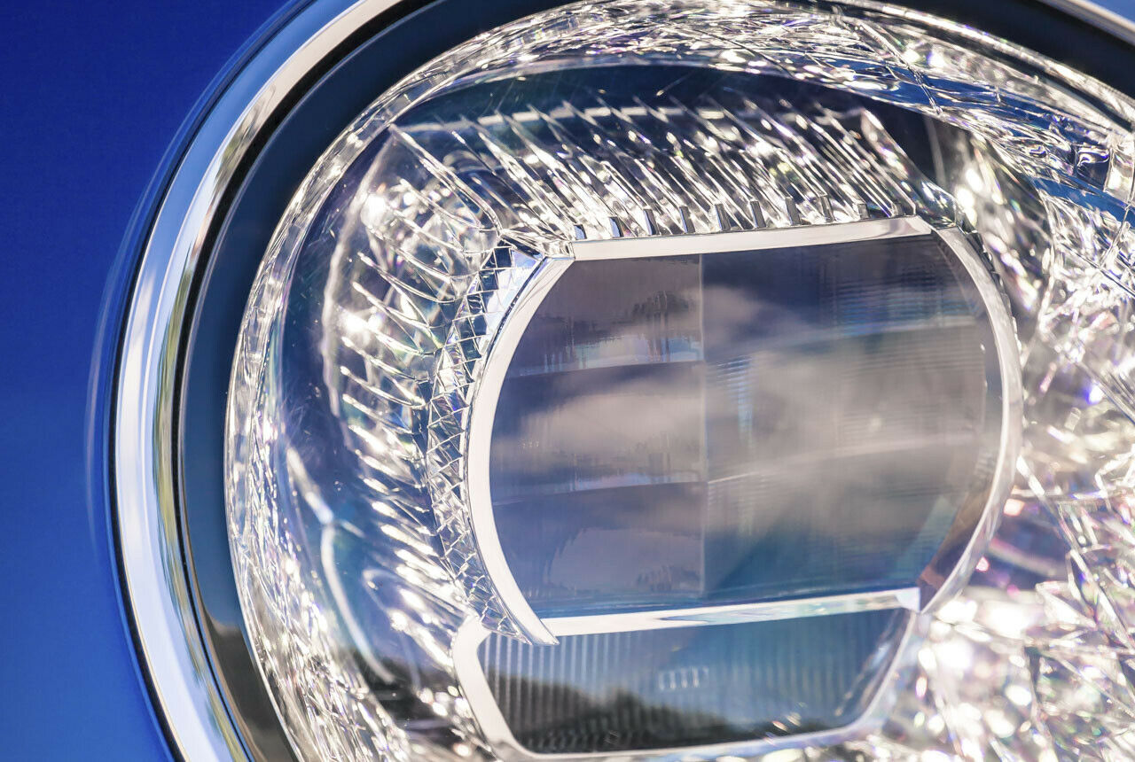 Die Matrix-LED-Scheinwerfer blenden den Gegenverkehr aus