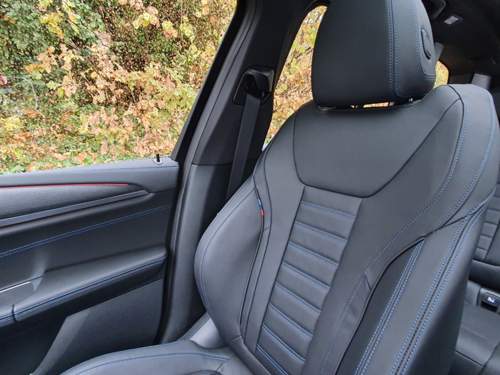 Leder Vernasca schwarz mit blauen Kontra