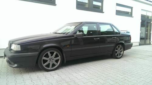 854 R