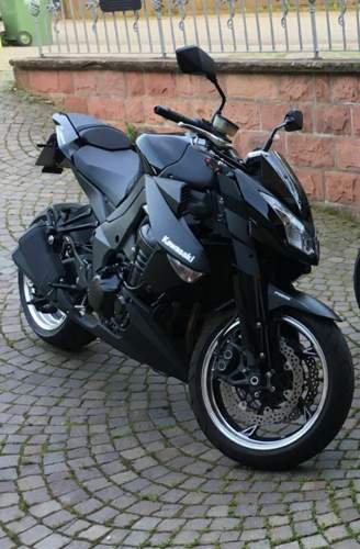 Z1000.jpg