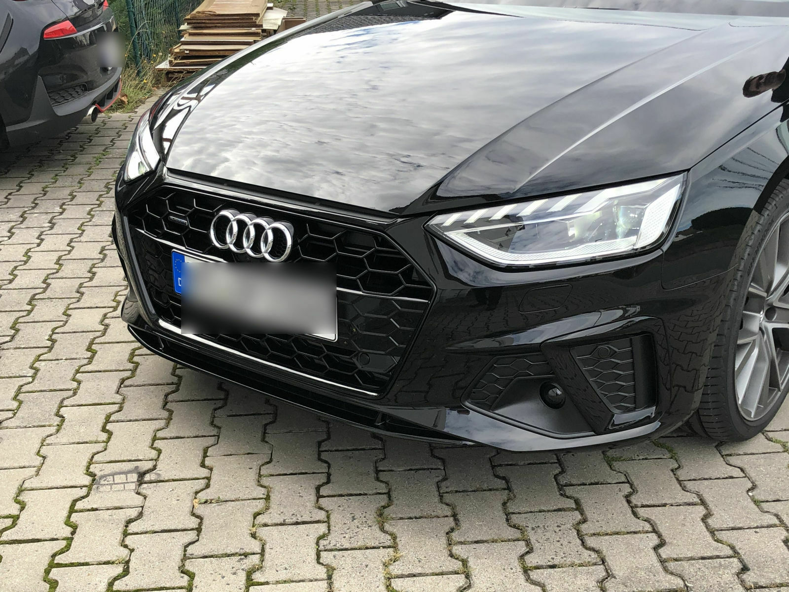 Zeigt euren A4 B9!