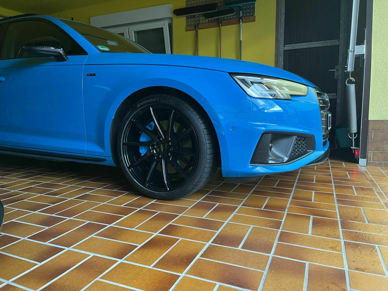 Zeigt euren A4 B9!