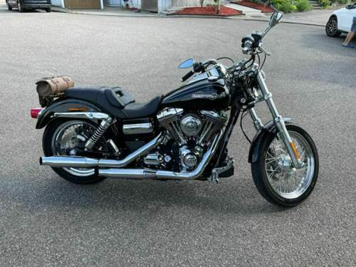 2013er Dyna Super Glide.jpg