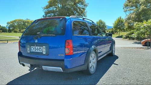 Holden Adventra