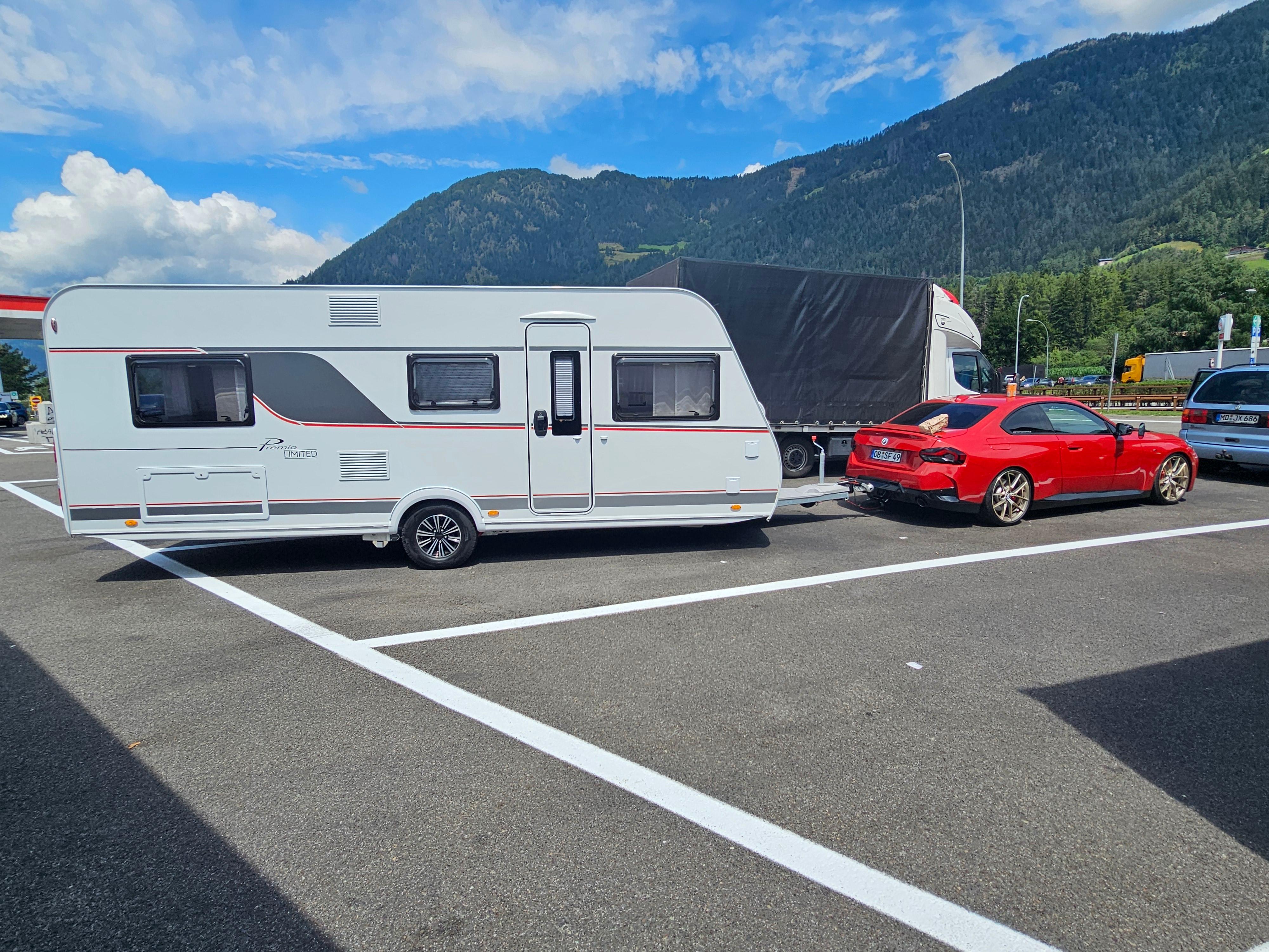 Zeigt her Eure Gespanne & Wohnmobile...