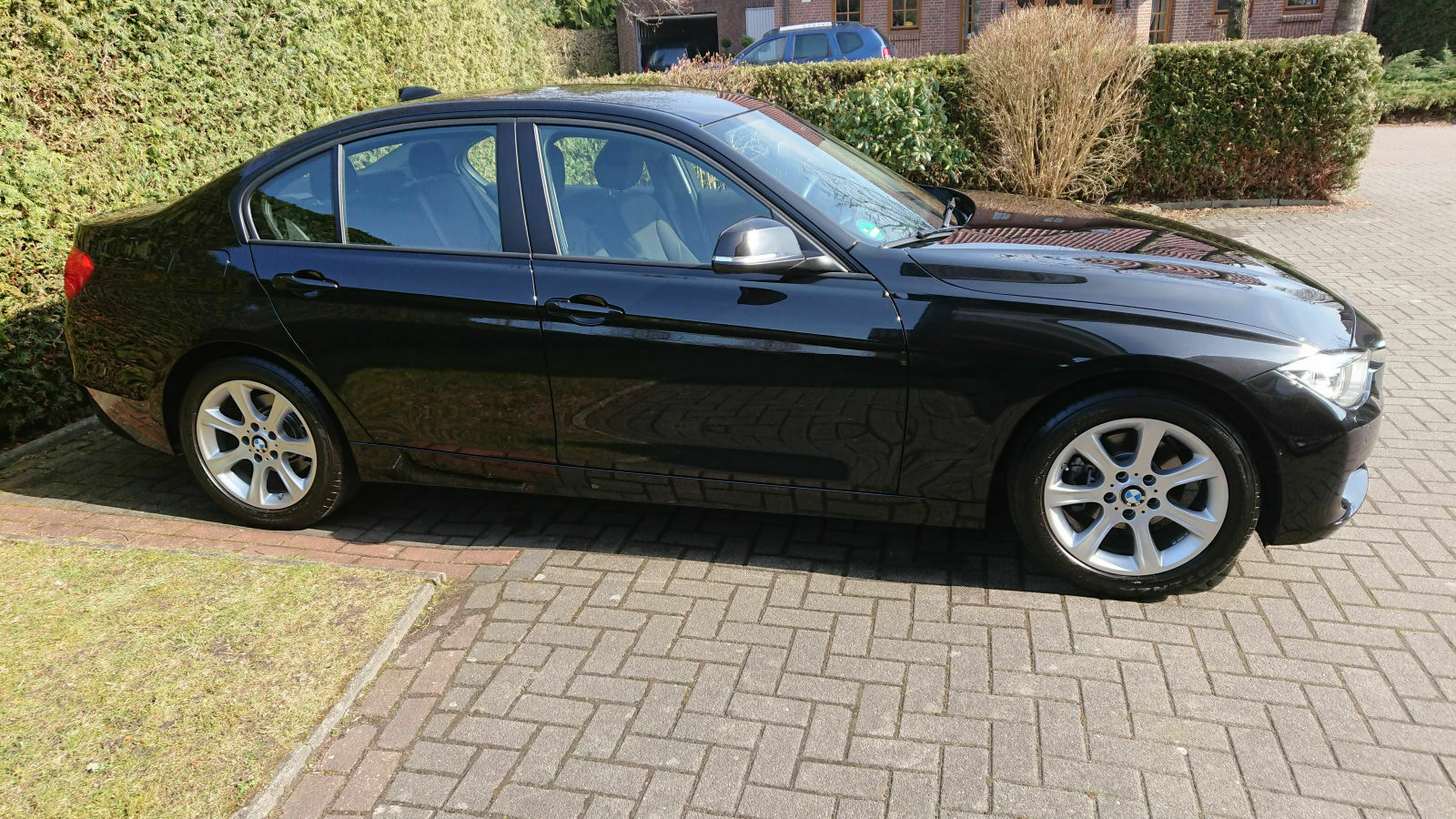 Zeigt her eure glänzenden Autos