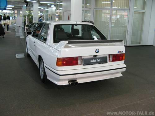 Ausstellung-autohaus-menton-5-6-04-bmw-m3-002