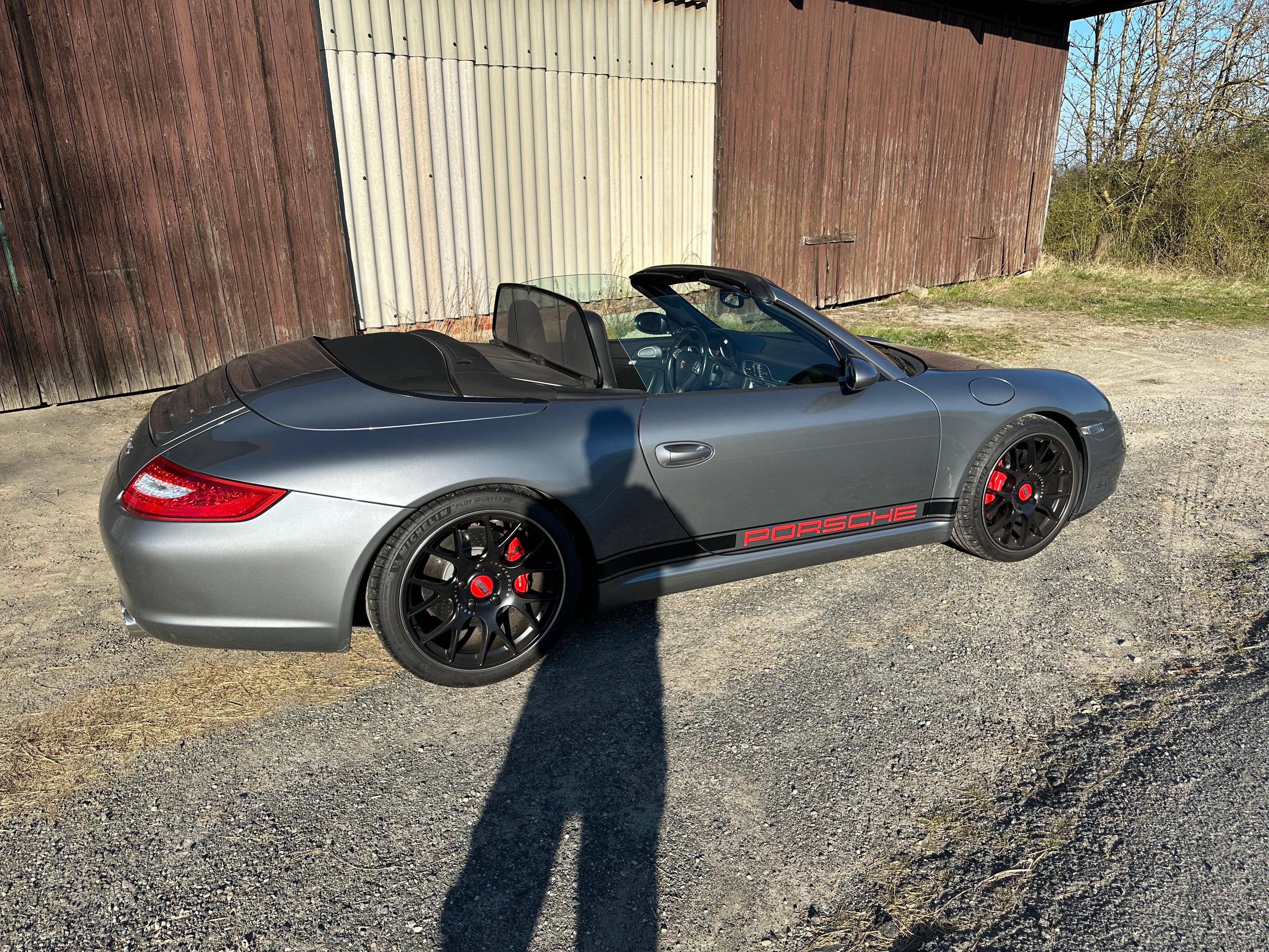 Zeigt her eure Porsche...